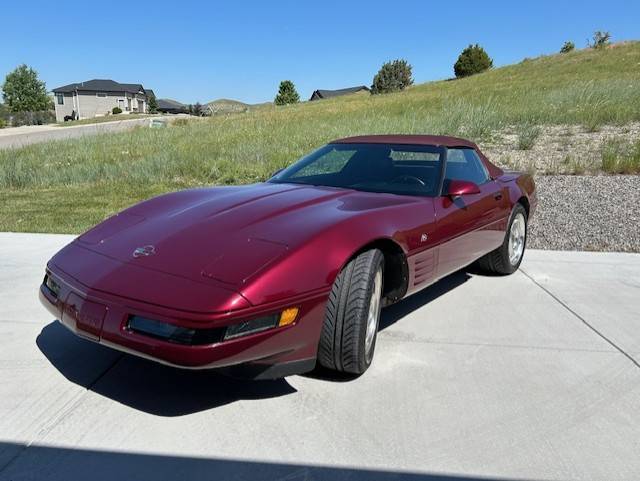 Chevrolet-corvette-c4-1993-red-1