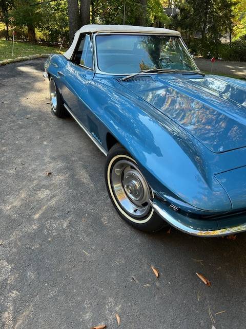 Chevrolet-corvette-convertible-1967-blue-1