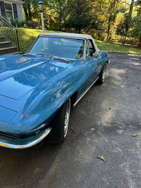 Chevrolet-corvette-convertible-1967-blue-2