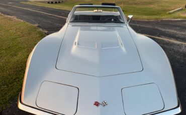 Chevrolet-corvette-convertible-1968-silver-14