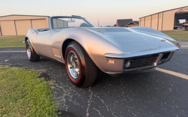 Chevrolet-corvette-convertible-1968-silver-3