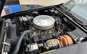 Chevrolet-corvette-convertible-1971-black-2