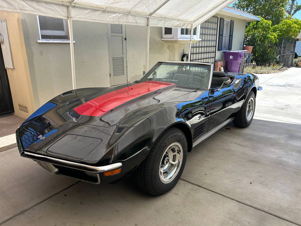 Chevrolet-corvette-convertible-1971-black