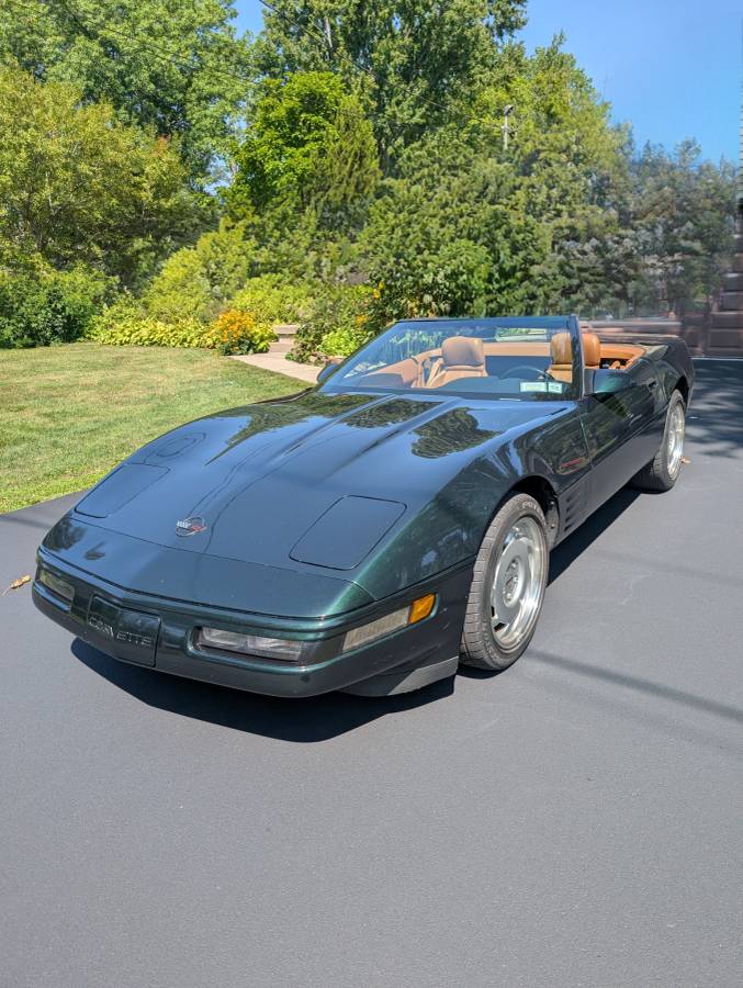 Chevrolet-corvette-convertible-1991-green-11