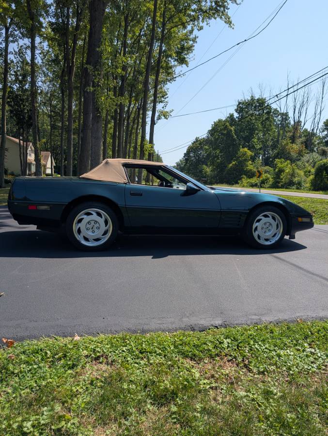 Chevrolet-corvette-convertible-1991-green-4