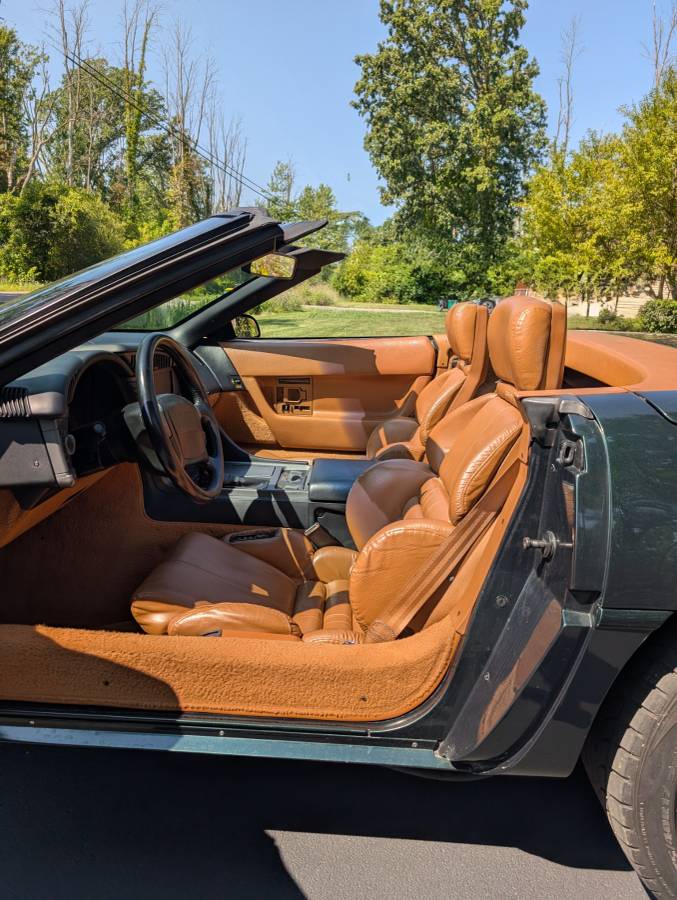 Chevrolet-corvette-convertible-1991-green-5