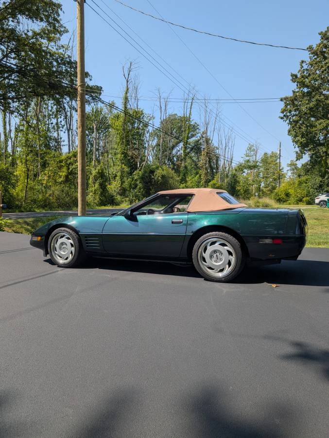 Chevrolet-corvette-convertible-1991-green-7