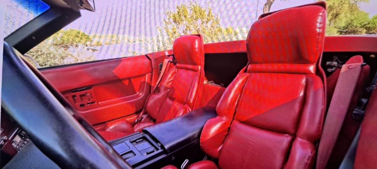 Chevrolet-corvette-convertible-1992-white-4