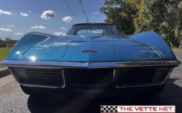 Chevrolet-corvette-coupe-1970-1