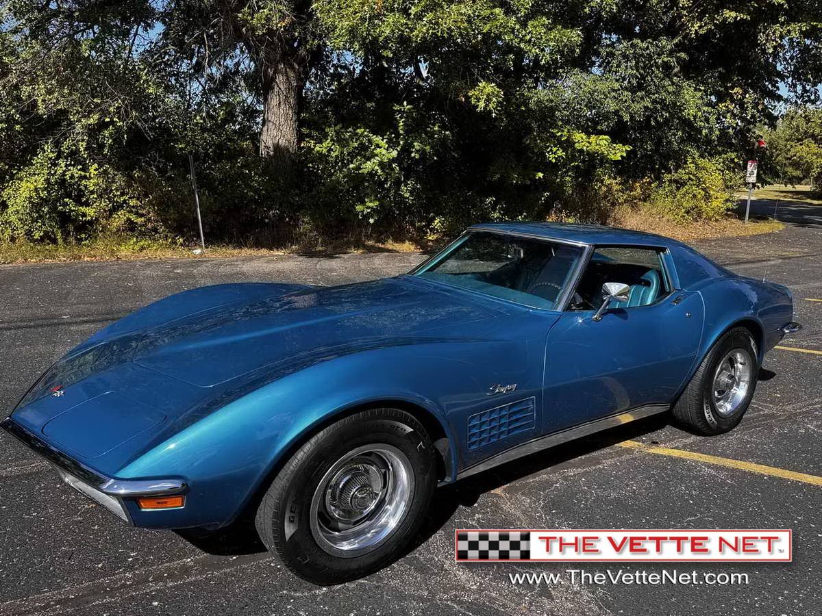 Chevrolet-corvette-coupe-1970-3