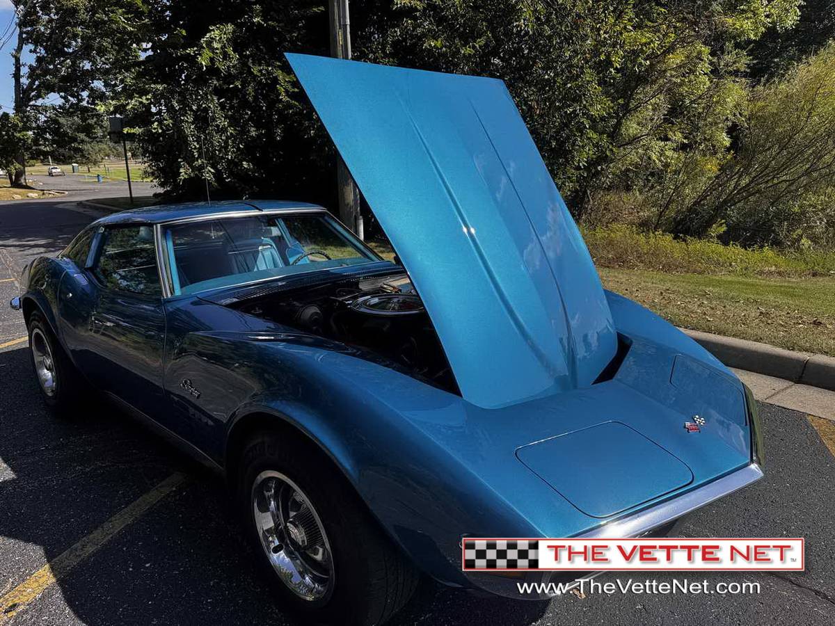 Chevrolet-corvette-coupe-1970-5