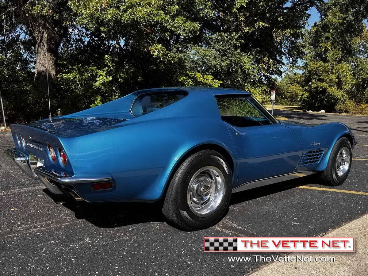 Chevrolet-corvette-coupe-1970-8