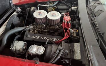 Chevrolet-corvette-coupe-1979-red