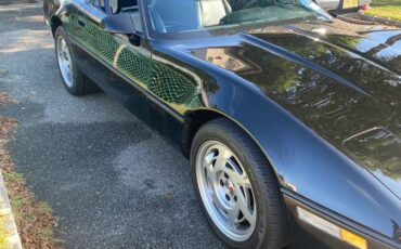 Chevrolet-corvette-coupe-1990-black-2