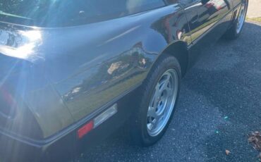 Chevrolet-corvette-coupe-1990-black-5