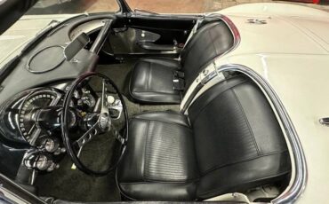 Chevrolet-corvette-fuelie-1961-white-11