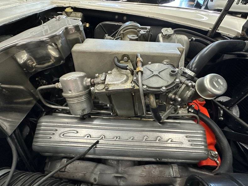 Chevrolet-corvette-fuelie-1961-white-13