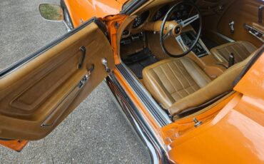 Chevrolet-corvette-ls5-1972-orange-16