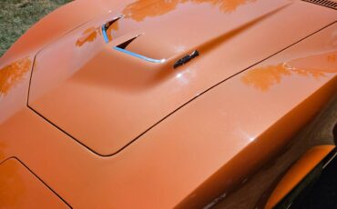 Chevrolet-corvette-ls5-1972-orange-21