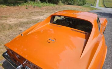 Chevrolet-corvette-ls5-1972-orange-21