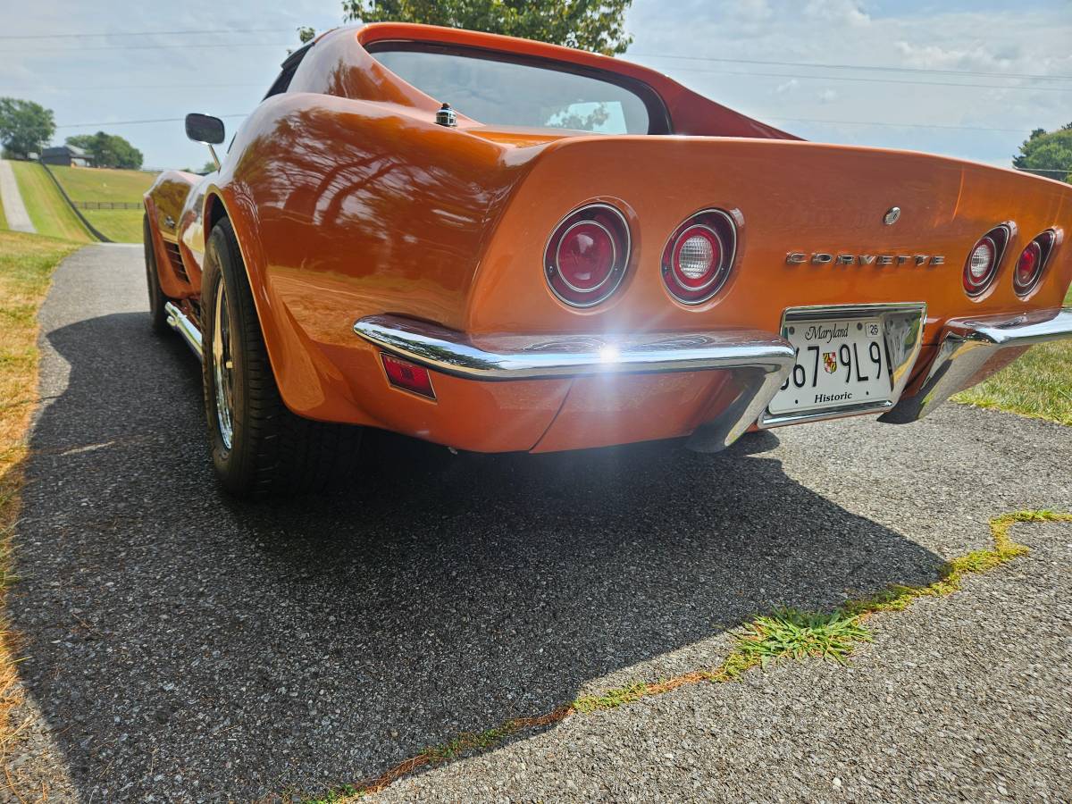 Chevrolet-corvette-ls5-1972-orange-22