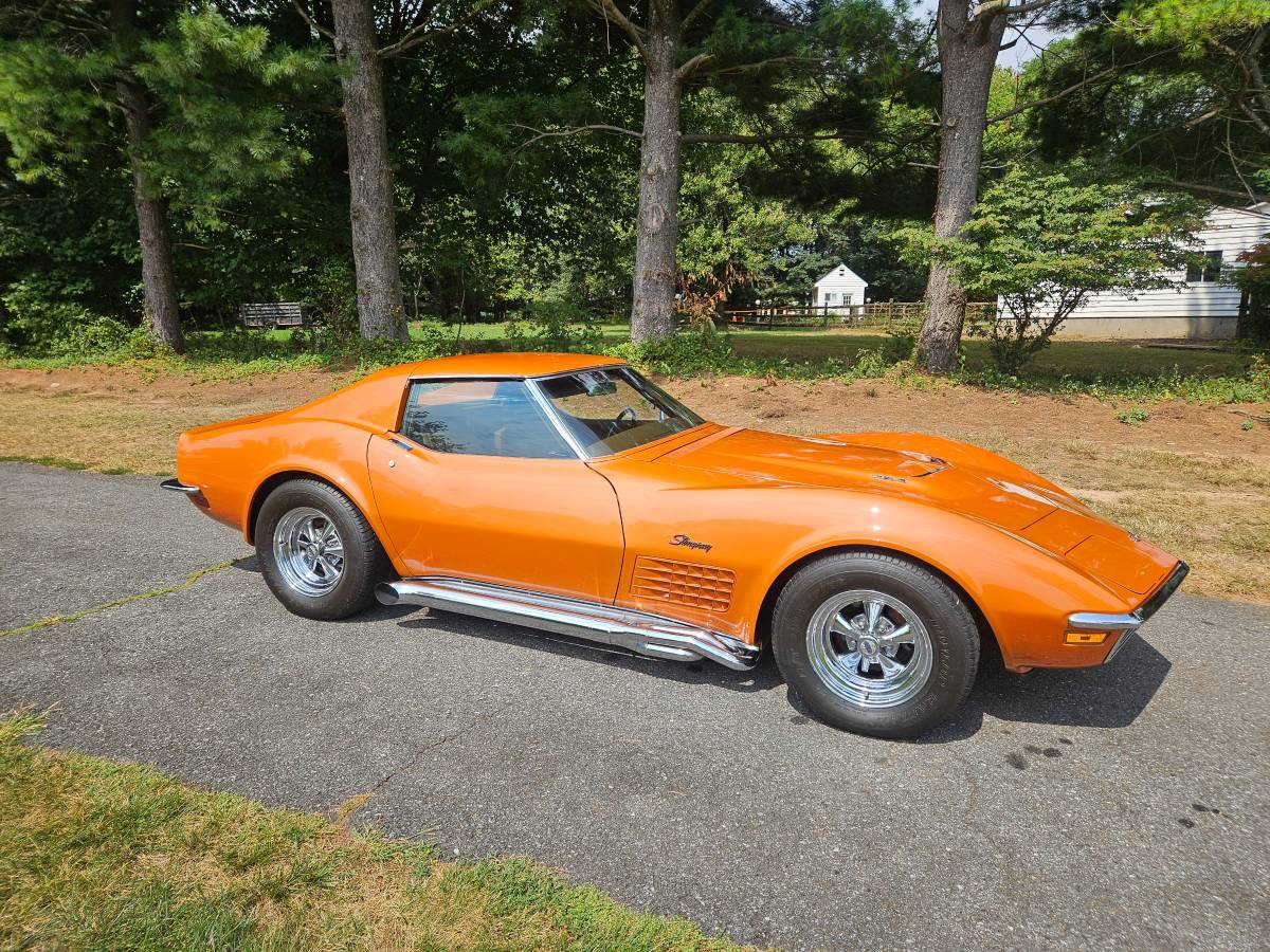 Chevrolet-corvette-ls5-1972-orange