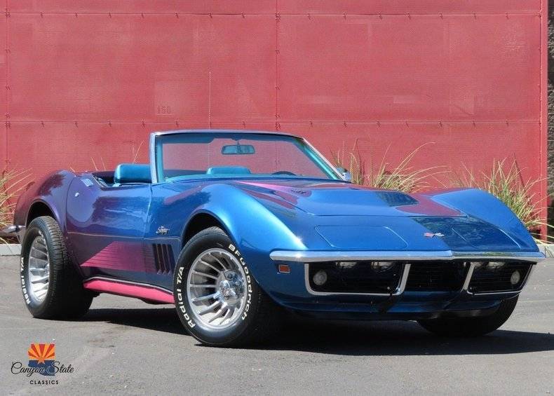 Chevrolet-corvette-roadster-427c-1969-white