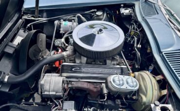 Chevrolet-corvette-sting-ray-1967-11