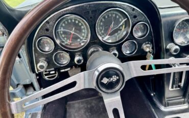Chevrolet-corvette-sting-ray-1967-8