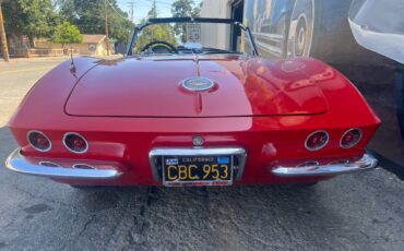 Chevrolet-corvette-stingray-1962-red