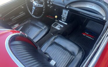 Chevrolet-corvette-stingray-1962-red-5