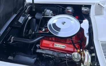 Chevrolet-corvette-stingray-1963-white-15