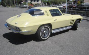 Chevrolet-corvette-stingray-1965-13