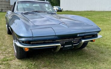 Chevrolet-corvette-stingray-1966-white-19