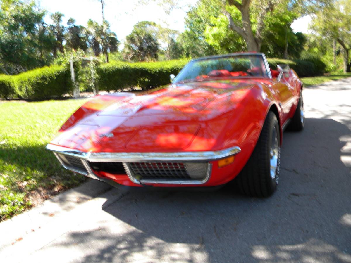 Chevrolet-corvette-stingray-1970-red-12
