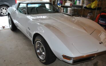 Chevrolet-corvette-stingray-1971-white-1