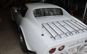 Chevrolet-corvette-stingray-1971-white-3