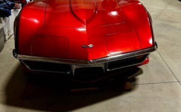Chevrolet-corvette-stingray-1972