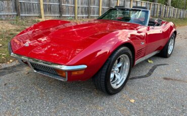Chevrolet-corvette-stingray-1972-red