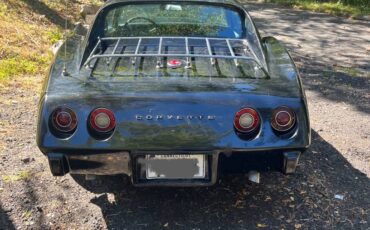 Chevrolet-corvette-stingray-1975-black-2