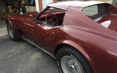 Chevrolet corvette stingray 1976