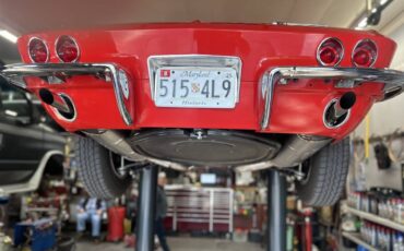 Chevrolet-corvette-stingray-convertible-1964-red-12