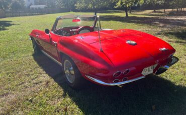 Chevrolet-corvette-stingray-convertible-1964-red