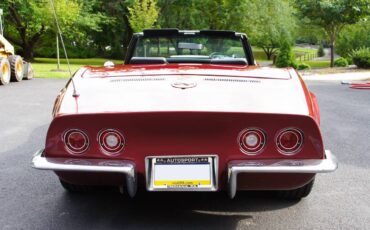 Chevrolet-corvette-stingray-convertible-1969-red-5