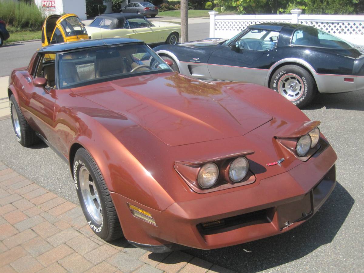 Chevrolet-corvette-stingray1-1981-18