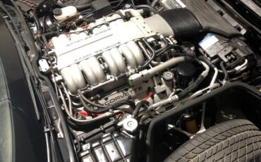 Chevrolet-corvette-zr1-1993-1