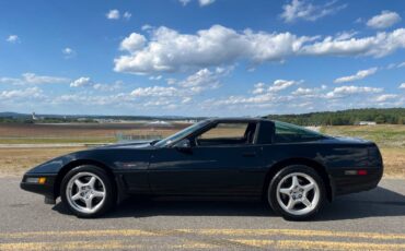 Chevrolet-corvette-zr1-1995-black-2