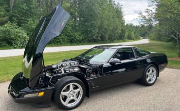 Chevrolet-corvette-zr1-1995-black