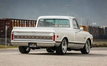 Chevrolet-cst10-1969-silver-2
