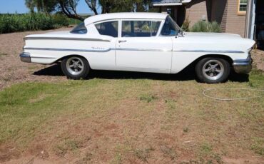 Chevrolet-delray-1958-white-5